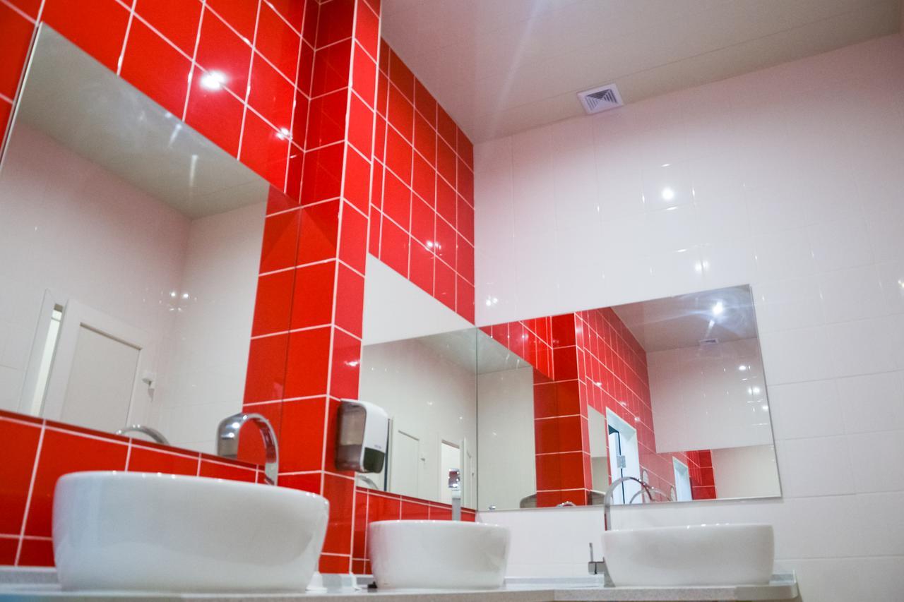 Dream Hostel Zaporizhia エクステリア 写真