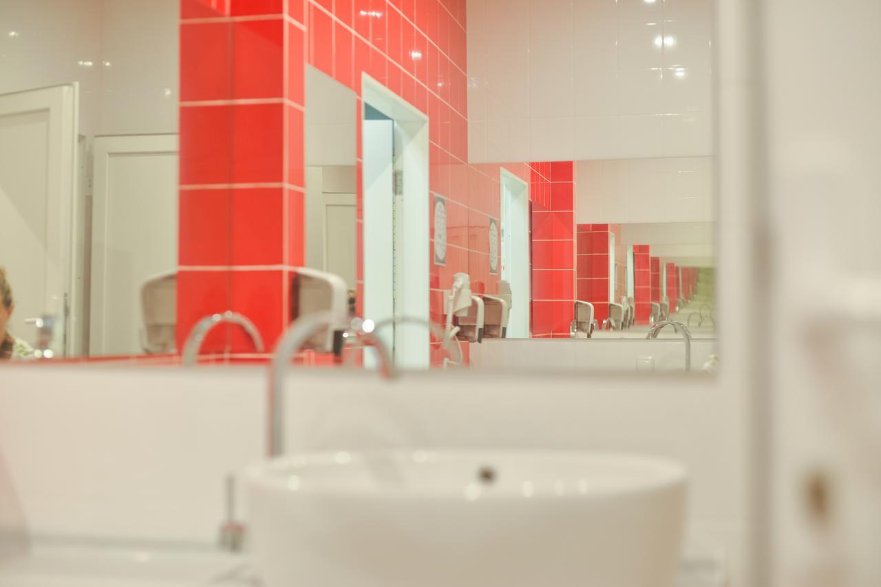 Dream Hostel Zaporizhia エクステリア 写真