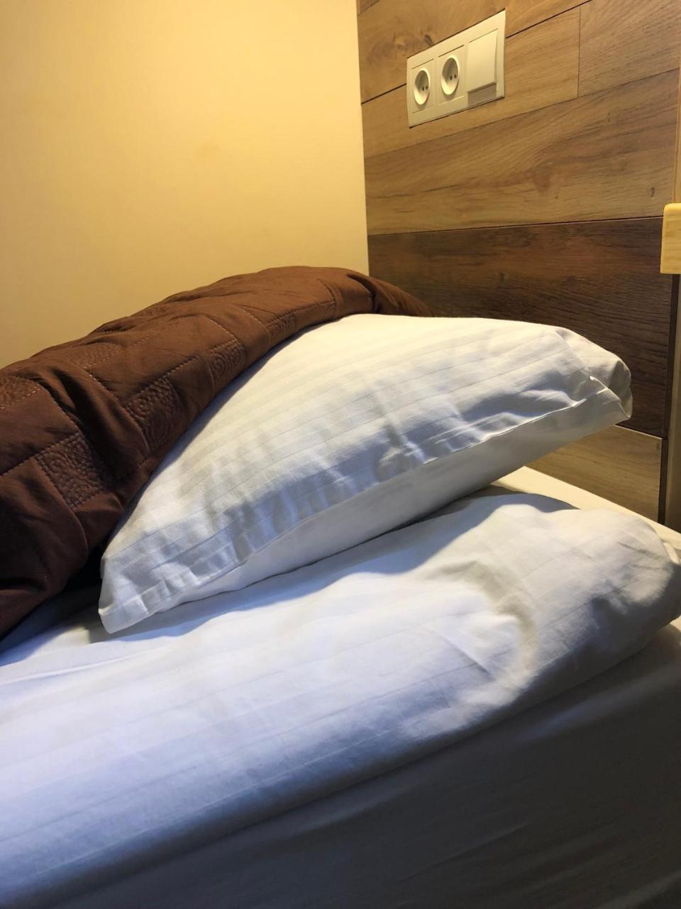 Dream Hostel Zaporizhia エクステリア 写真
