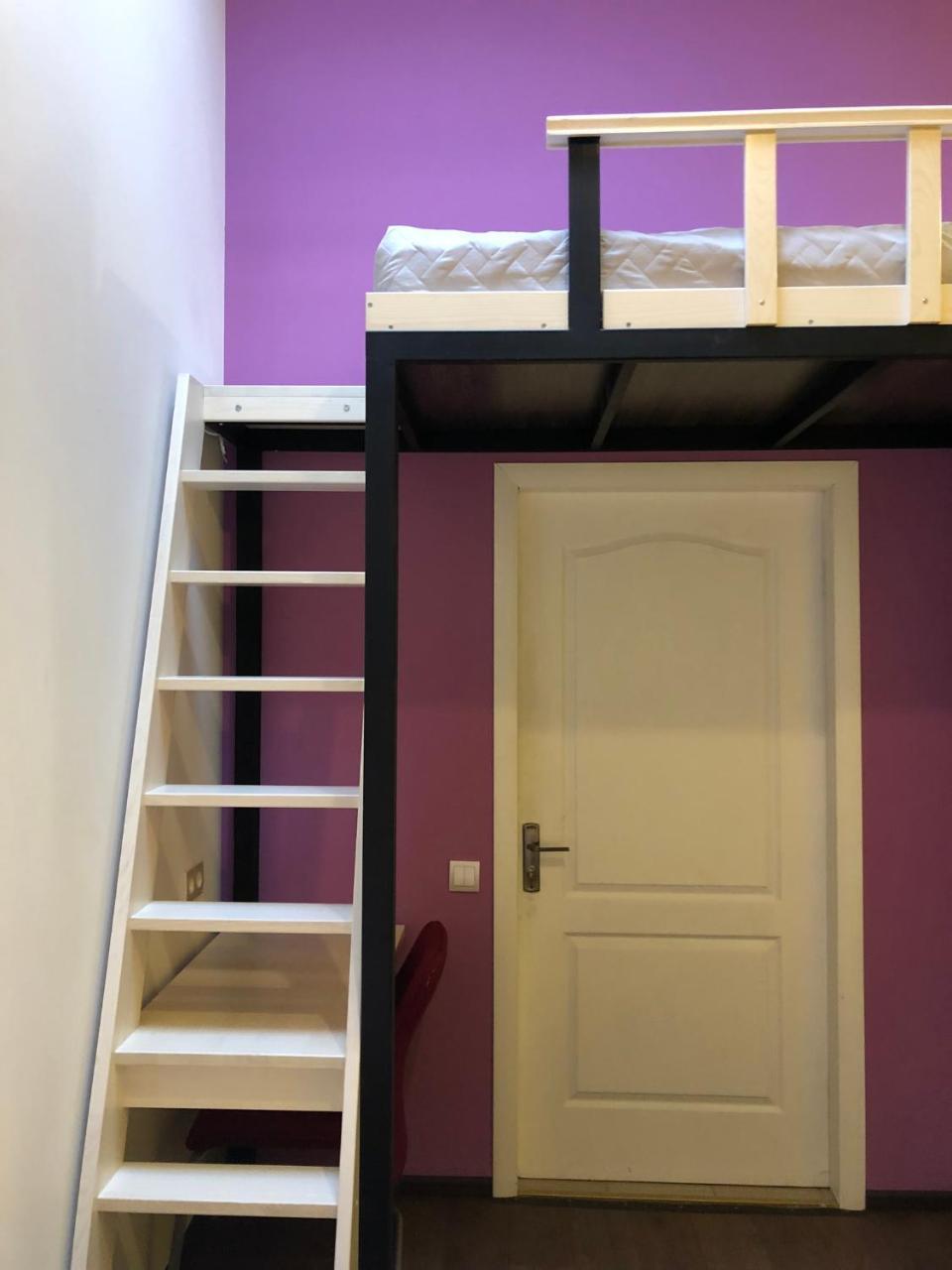 Dream Hostel Zaporizhia エクステリア 写真