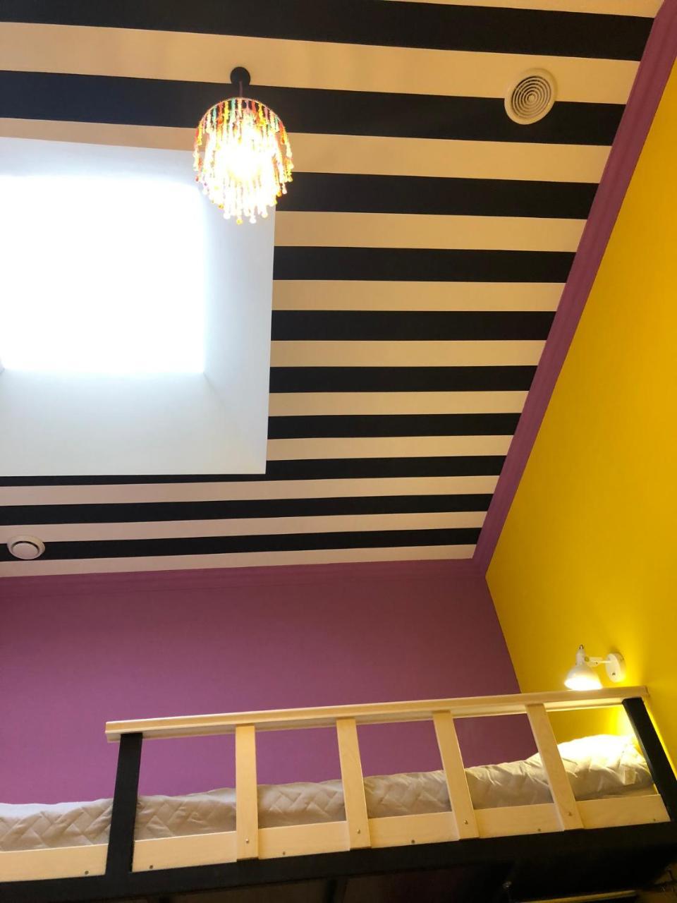 Dream Hostel Zaporizhia エクステリア 写真
